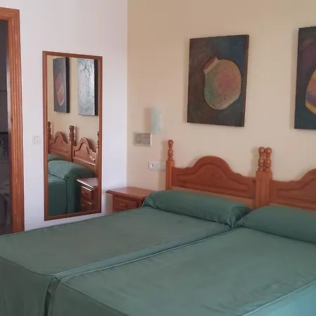 Hotel Playamaro