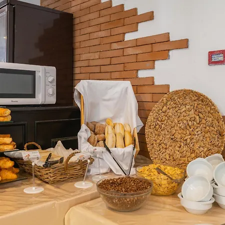 Hotel Playamaro